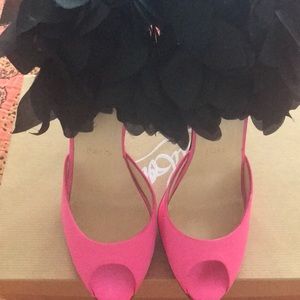 Christian Louboutin Carnaval Pink Satin Pump sz36